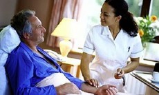 Tập vận động sớm sau mổ ung thư đại trực tràng
