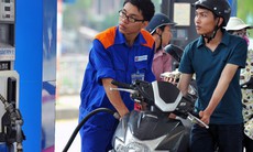 Giá xăng giảm 331 đồng/lít từ 13 giờ hôm nay
