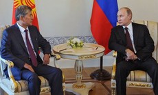 Tổng thống Nga Putin xuất hiện sau 10 ngày vắng mặt