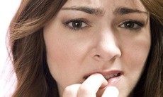 Đau đớn khi biết sự thật về hộp bao cao su trong ba lô của chồng