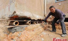 'Thần đèn' Trung Quốc dịch chuyển tòa nhà 1.700 m2