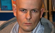 Ai đứng sau các vụ mưu sát thân tín cựu Tổng thống Ukraine?