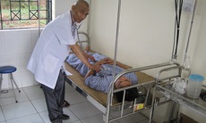 Vừa làm bác sĩ, vừa là bệnh nhân