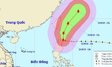 Bão Goni giật cấp 17 di chuyển theo hướng Bắc