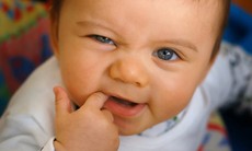 Dinh dưỡng thông minh giai đoạn trẻ mọc răng