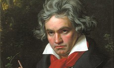 Tại sao Beethoven bị điếc ?