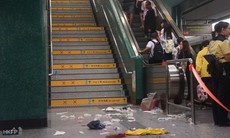 Đâm dao đẫm máu trong tàu điện ngầm Hong Kong