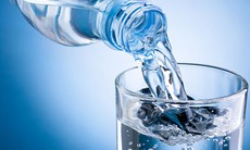 Nước uống năng lượng có thể gây chấn thương não cho trẻ