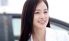 Kim Tae Hee trang điểm nhẹ để tôn vẻ đẹp tự nhiên