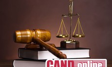 Chìm sà lan trên sông Tiền, một người chết