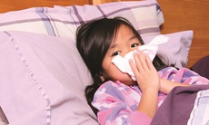 Phòng bệnh viêm hô hấp lúc giao mùa cho trẻ
