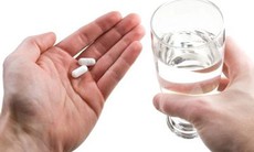 Vì sao uống thuốc đều đặn huyết áp vẫn cao?