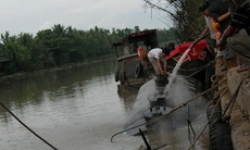 Cháy tàu chở dầu, một người bỏng nặng