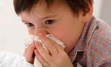 Dùng kháng sinh chữa ho cho trẻ: Dễ gây loạn khuẩn đường ruột