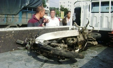 Một CSGT bị tàu lửa tông chết