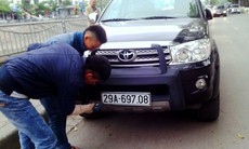 Đổ xô đi sang tên đổi chủ xe trước ngày áp phạt
