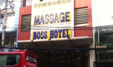 Nhân viên massage khách sạn 3 sao bán dâm cho khách