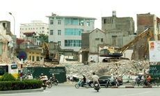 Cưỡng chế giải phóng mặt bằng nút Ô Chợ Dừa - Hoàng Cầu