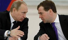 Cặp đôi Putin - Medvedev lại tiếp tục chèo lái nước Nga