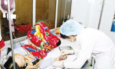 Pha loãng máu ở BVĐK tỉnh Hà Tĩnh: Một lời đồn, dồn trăm thứ khó...