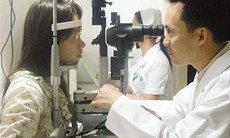 Vì sao mắt nhìn mờ?
