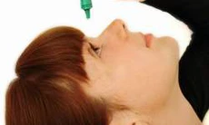 Thuốc điều trị khô mắt trong hội chứng Sjogren