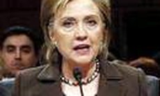 Hillary Clinton cam kết sử dụng con đường ngoại giao