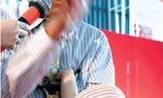 Sơ cứu khi trẻ bị sặc bột, cháo