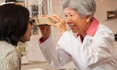 Đông y chữa teo thần kinh thị giác