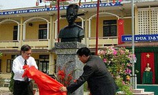 Tôn vinh danh nhân, cần hiện đại hóa