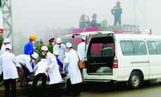 Chăm lo sức khỏe người lao động trong ngành y tế