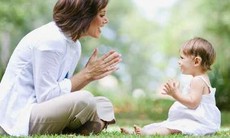 Trẻ chậm nói có nên đi khám?