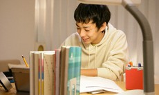 Thông tin tiếp bài Lạm dụng thuốc bổ não trước kỳ thi: Trở thành vô hồn vì lạm dụng thuốc