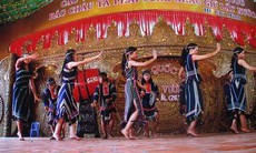 Huyền thoại “bảy con ve” nơi ngọn núi tình sử