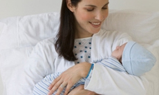 Giữ ấm để phòng bệnh cho trẻ sơ sinh