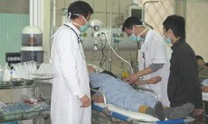 Côn đồ hành hung bác sĩ, đe dọa tính mạng bệnh nhân