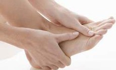 Các thuốc trị dày sừng bàn chân 