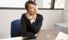 Bệnh đau đốt sống cổ trong mùa hè