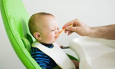 Phòng tránh sặc bột thế nào?