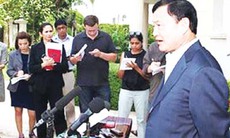 Dư luận xôn xao về sự vội vã của ông Thaksin