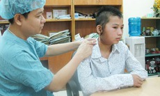 Lần đầu bóc tách thành công toàn bộ khối u lớn vùng mặt