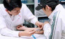 Công tác xã hội trong y tế: Giúp người khác là tự giúp mình