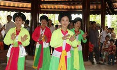 Hát xoan còn lắm nỗi lo