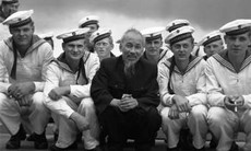 Chính khách phải biết hài hước