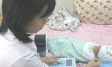 Phát hiện sớm mất thính lực ở trẻ