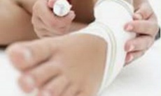 Sơ cứu nhanh khi bị trật khớp