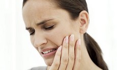 Xoa bóp chữa đau nhức răng