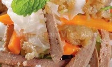 Có nên ăn gan xào cà rốt?