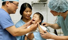 Mổ nhân đạo cho các cháu khe hở môi vòm miệng