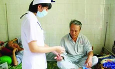 Để người cao tuổi dùng thuốc an toàn